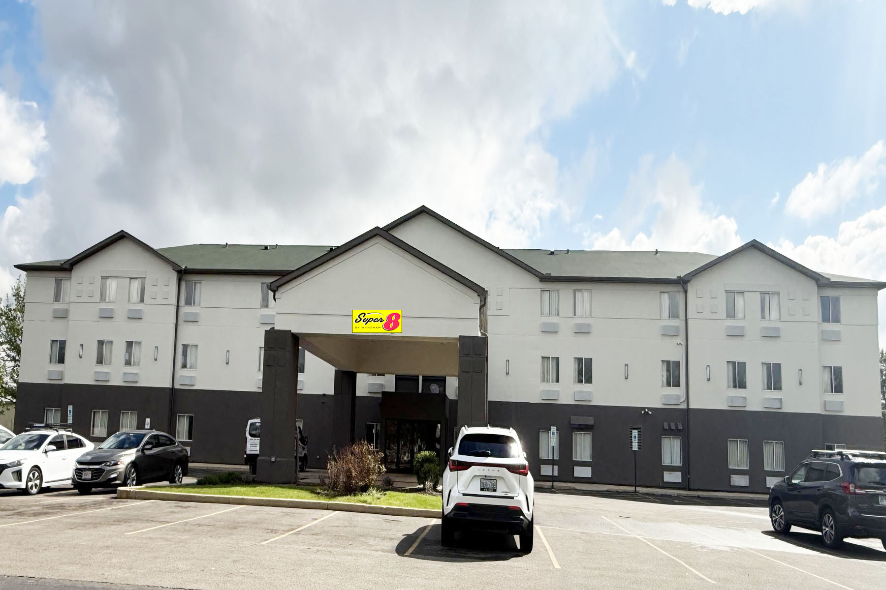 Super 8 by Wyndham Aurora/Naperville Area 